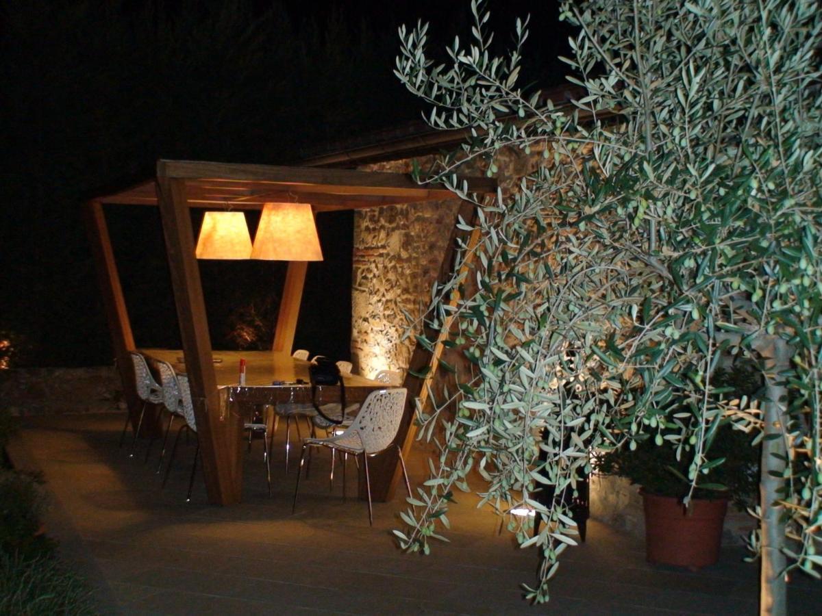 Rignano sullʼArno Appartamento In Villa Con Piscina - Mhateria Relais מראה חיצוני תמונה