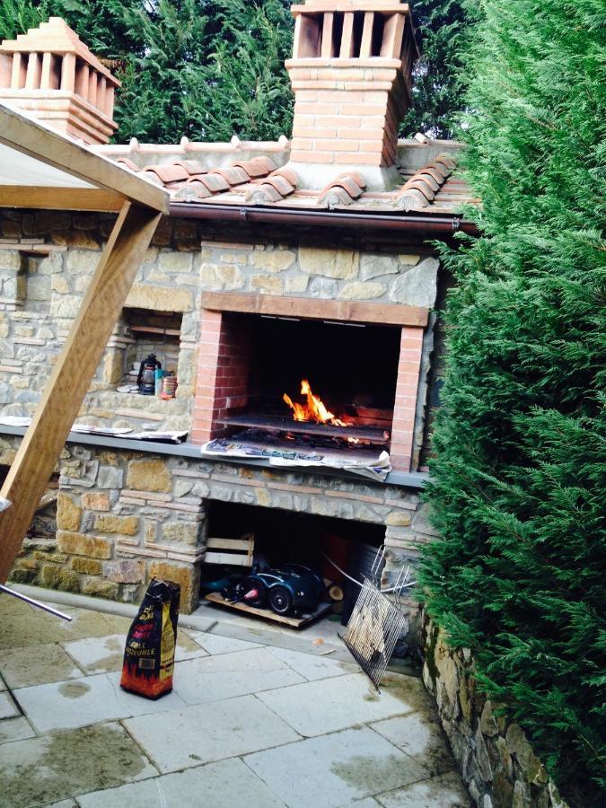 Rignano sullʼArno Appartamento In Villa Con Piscina - Mhateria Relais מראה חיצוני תמונה